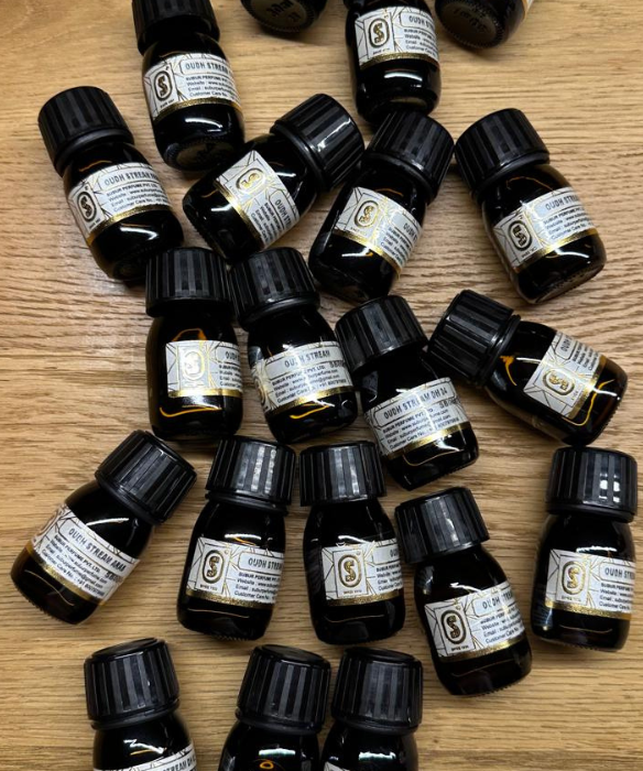 Premium Essential Oils oud perfume UAE Saudi